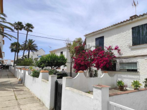 Casa La Gaviota en el centro de Zahara, Zahara De Los Atunes